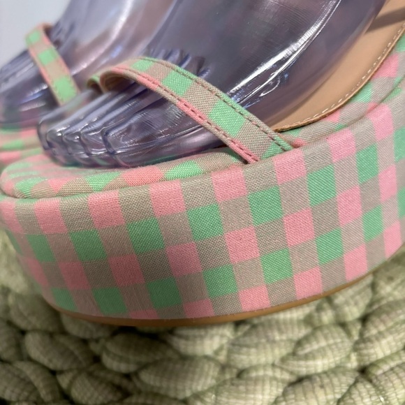 NEW Urban Outfitters UO Nora Strappy Green/Pink Plaid Platform Wedge Sandal - Picture 11 of 15